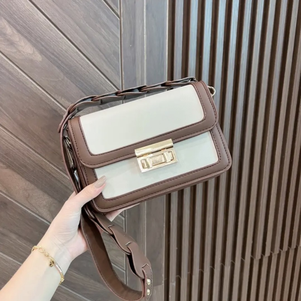 Túi nữ đeo chéo hai xoay hàng QC loại 1 - T46