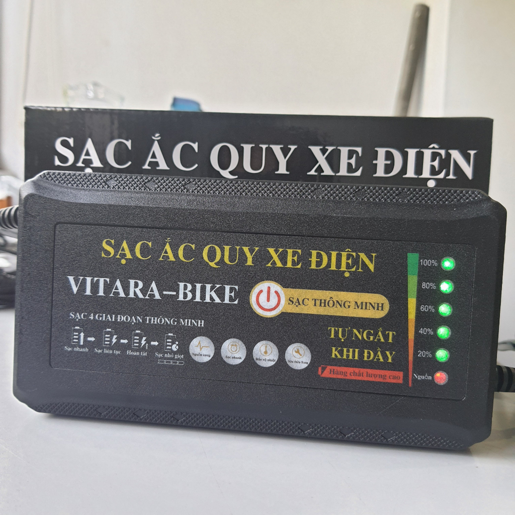 Sạc xe đạp điện 60V-20Ah Vitara-Bike chân đặc thông mình tự ngắt khi đầy có quạt tản nhiệt đèn báo khi sạc