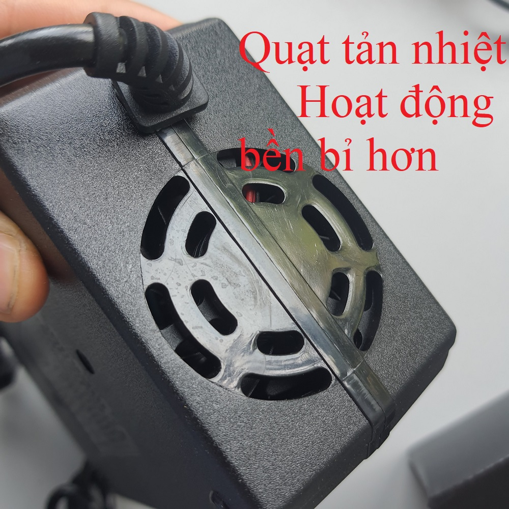 Sạc xe đạp điện 60V-20Ah Vitara-Bike chân đặc thông mình tự ngắt khi đầy có quạt tản nhiệt đèn báo khi sạc