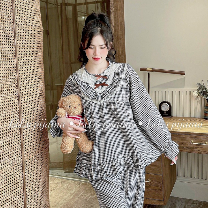 Bộ Mặc Nhà Pijama Tiểu Thư Kẻ Caro Nhỏ Ren Bèo Áo Dài Quần Dài Siêu Sang Chảnh Thời Trang Thu Đông Cho Nữ