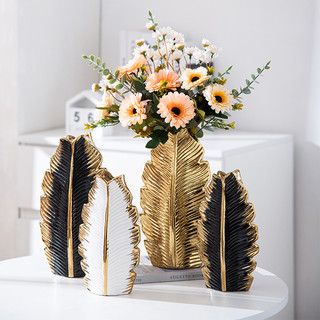Lọ hoa decor bằng gốm cao cấp Qhouse , bình cắm hoa trang trí sang trọng dáng chiếc lá nghệ thuật