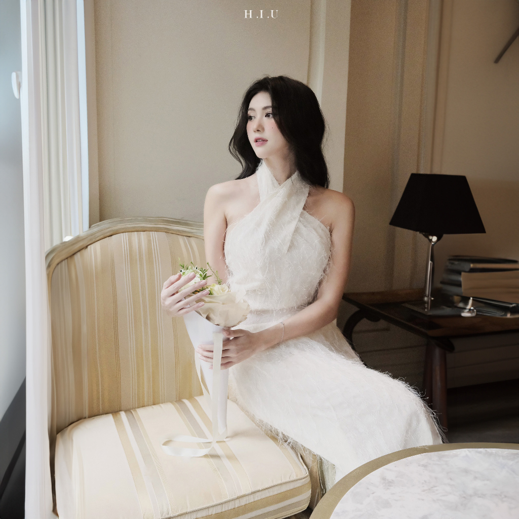 Áo kiểu nữ tơ lông vũ ánh kim vạt chéo Maie Top H.I.U Fashion , thiết kế sang trọng chuẩn form cao cấp HIU design