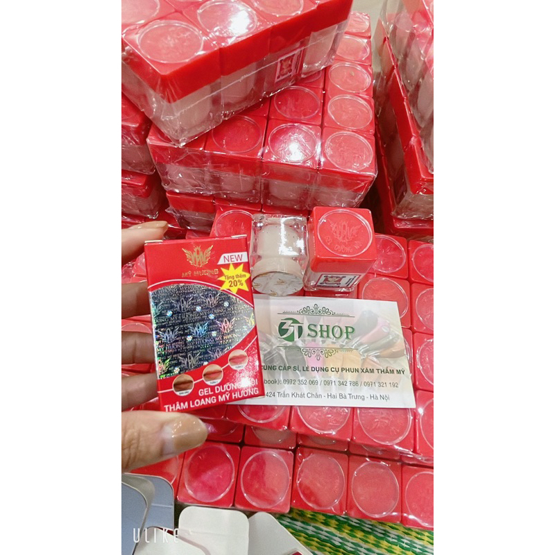 Dưỡng môi sau phun xăm: Mỹ Hương