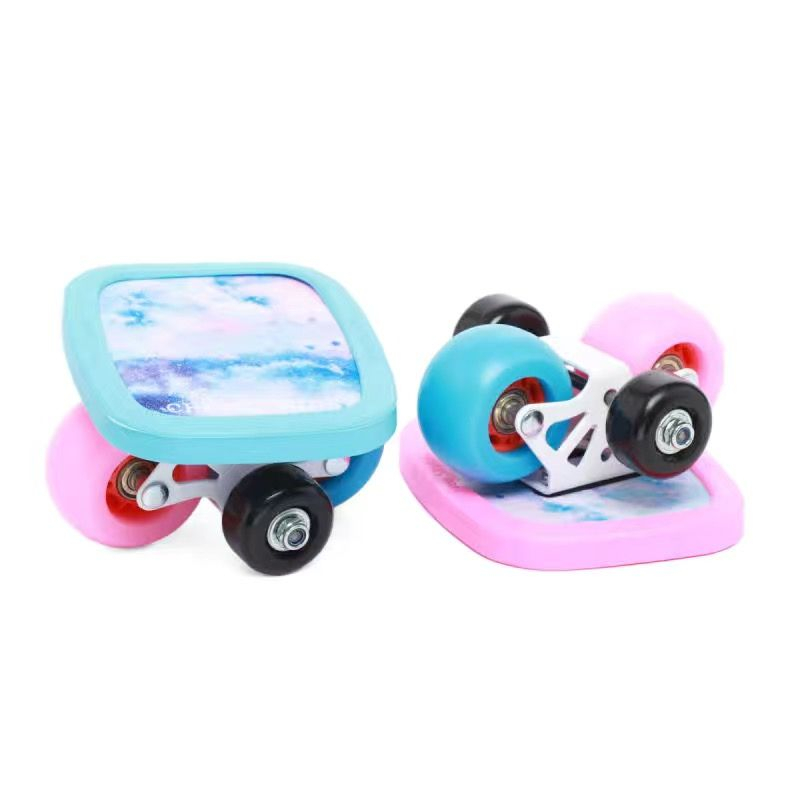 Ván trượt EASY FReeline nâng cấp bánh 2 bên giữ thăng bằng, và điểm tựa cho người mới tập chơi
