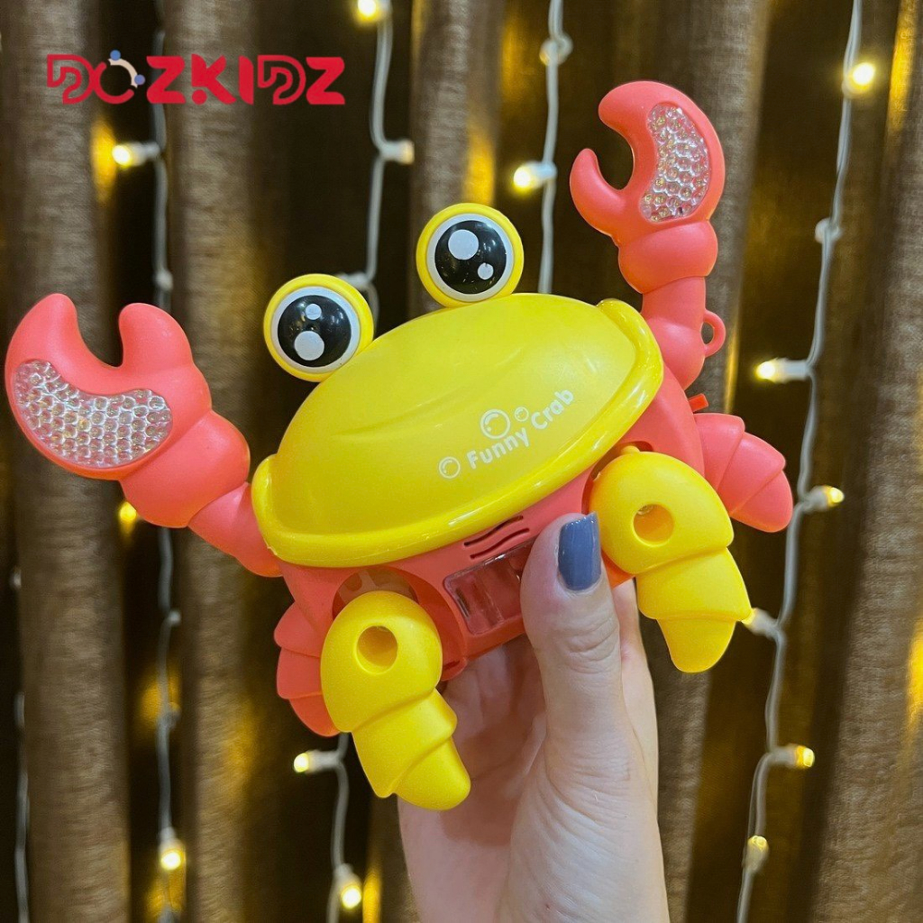 Đồ chơi con cua chạy pin có nhạc có đèn, dây kéo vui nhộn cho bé, hot trend 2023  - Dozkidz