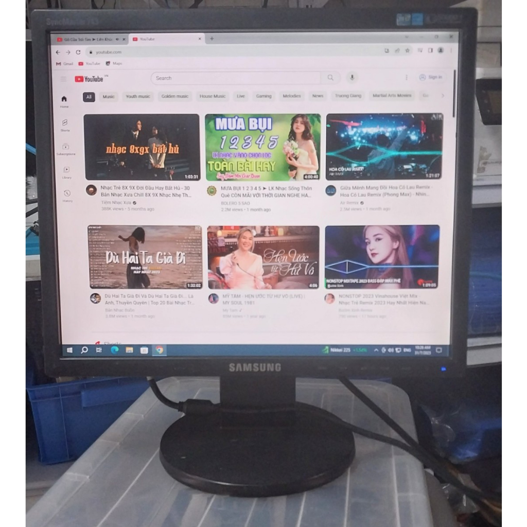 MÀN HÌNH 17in vuông sáng đẹp