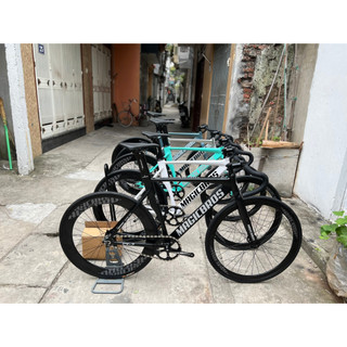 Xe fixed gear magicbros cx7