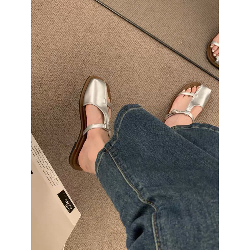 Sục da đế êm phong cách Hàn Quốc