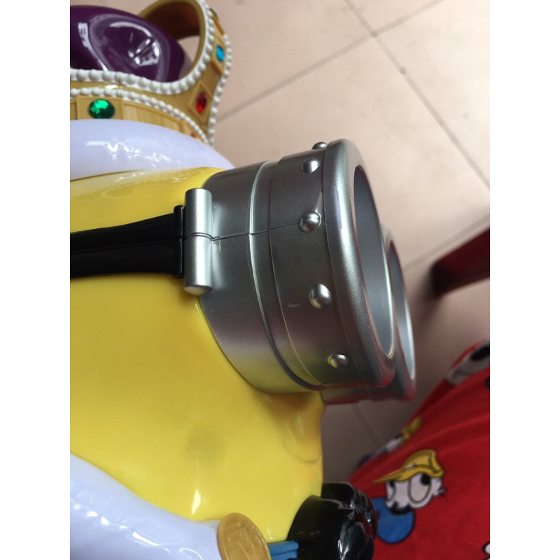 Hộp Bắp Minions Vua - Minion Bob Popcorn
