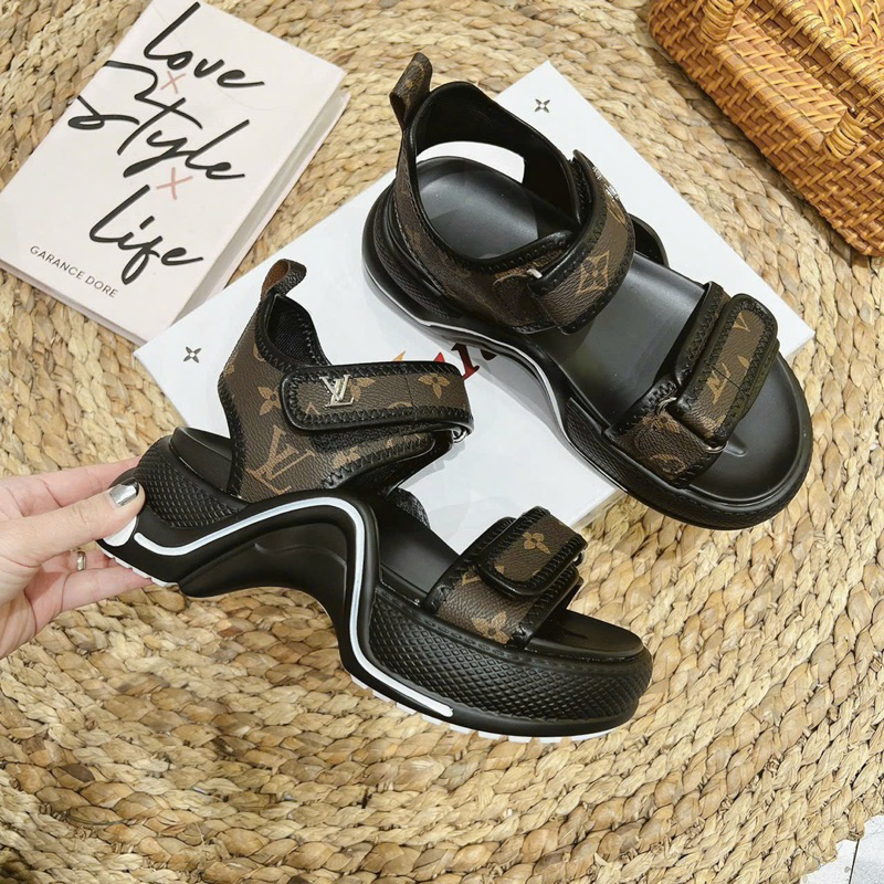 Sandanls LV  chuẩn hàng L1 quảng châu fullbox xịn sò