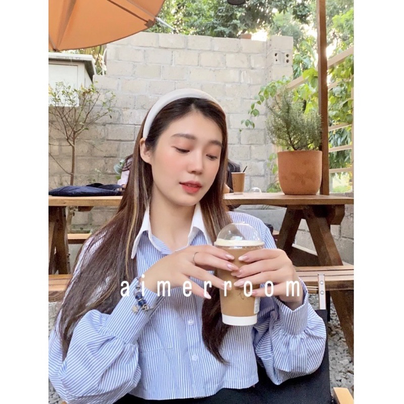 Pass sơmi croptop kẻ xanh