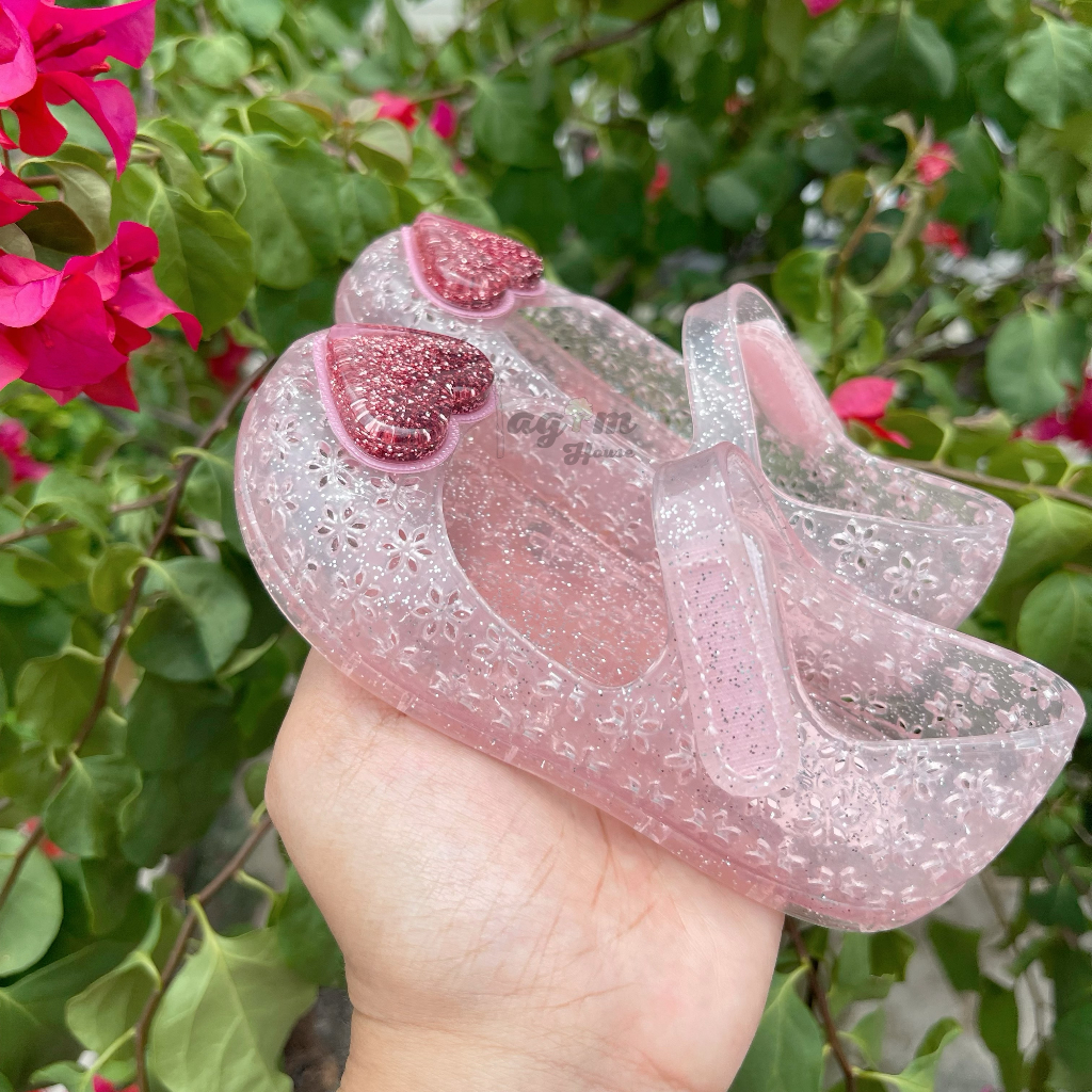 Giày búp bê trái tim nhựa thơm cho bé kèm video và ảnh thật - Lagim House