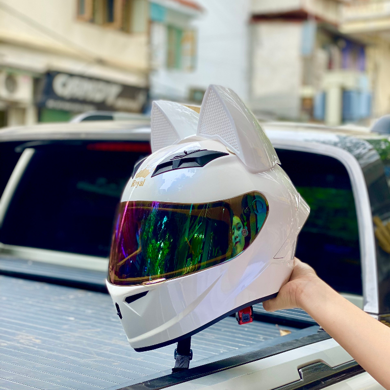 Mũ bảo hiểm Royal M266 trắng + Tai mèo to, tặng kíh trắng khi đặt bản kíh vàng, đen 7 màu