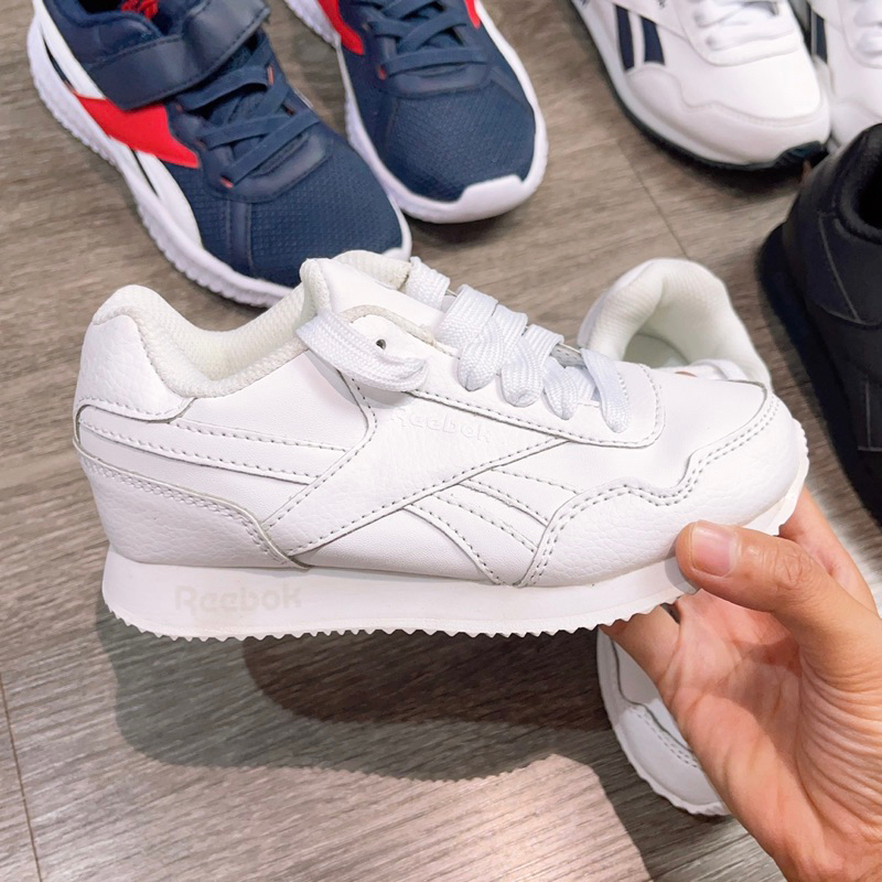 Giày thể thao siêu nhẹ Ree.book