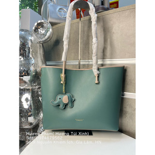 TÚI CÔNG SỞ QCCC SIZE 37 KÈM CHARM