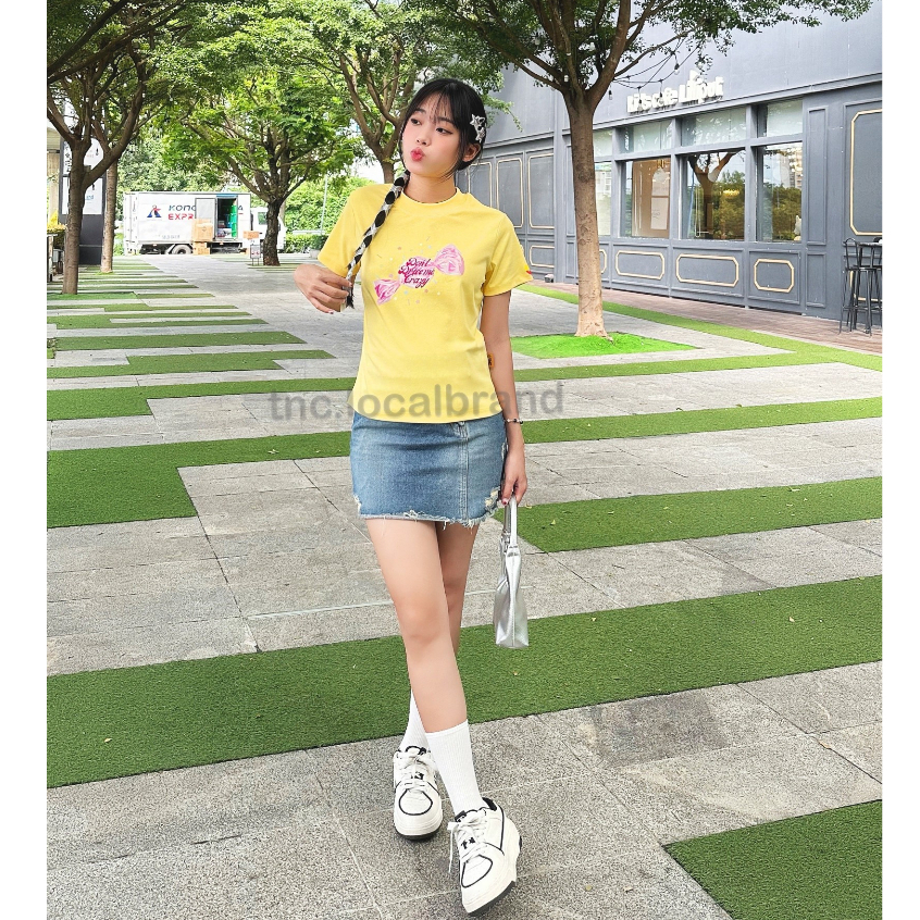 Baby Tee Vàng Premium Áo Thun Nữ Local Brand TNC Set Chân Váy Túi Hộp Đen In Chữ Hồng "Sprinkle Candy" [COOL-TECH COTTON