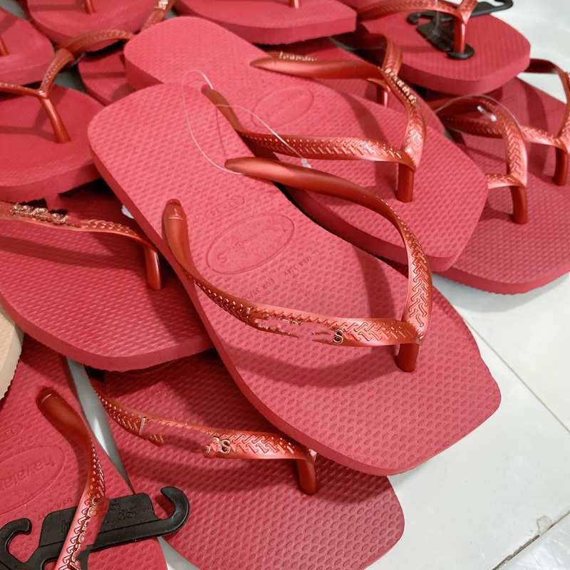 HVN Dép Tông Nữ Đế Vuông Logo Tag Sắt Mẫu 2024