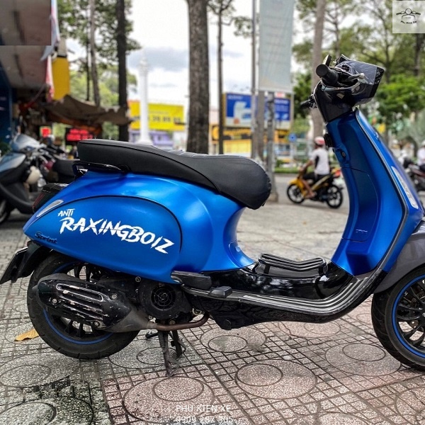 Tem Dán Anti RaxingBoiz Siêu Đẹp Cho Xe Máy