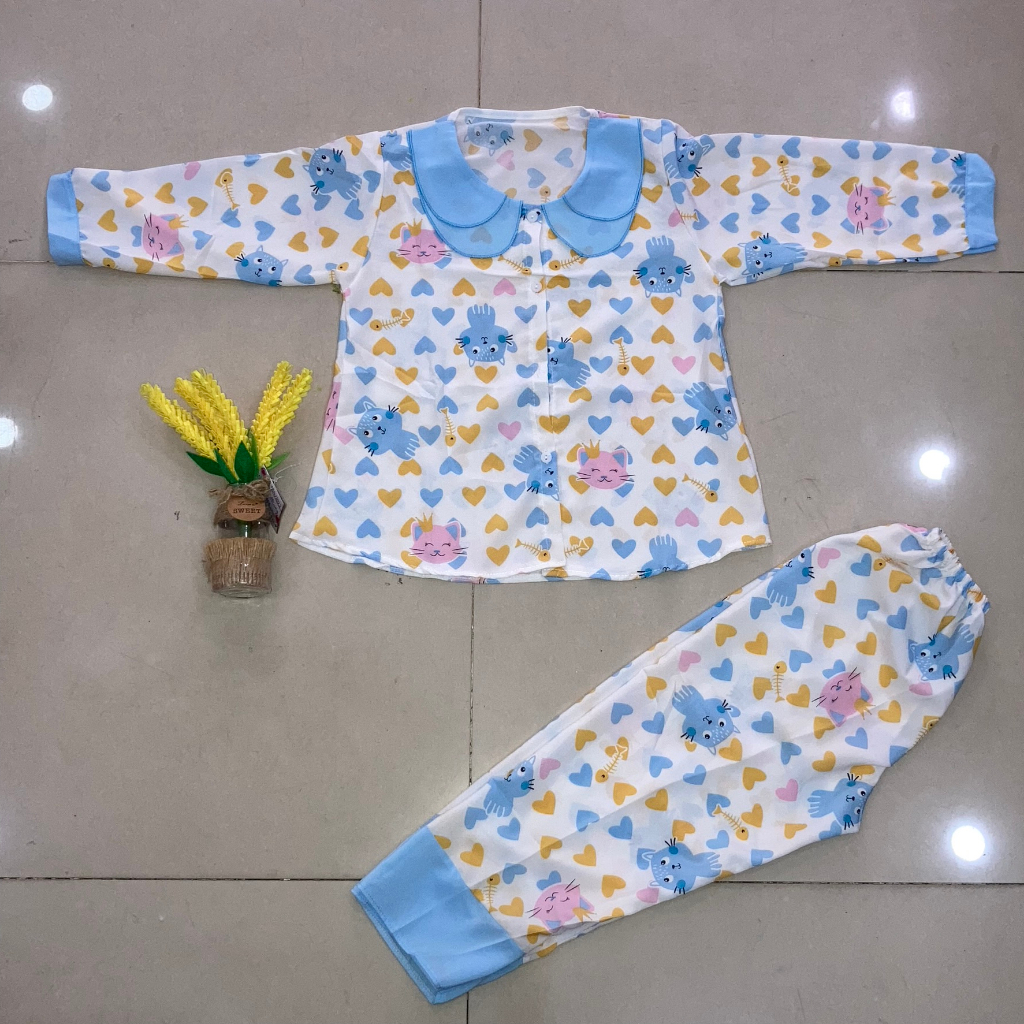 Đồ bộ vải lụa tay dài họa tiết hình trái tim dành cho bé gái mặc nhà thoải mái, thoáng mát