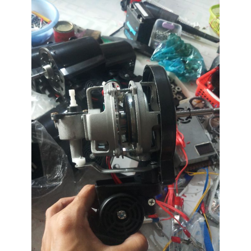 Đầu quạt 12-24v brushless NIDEC