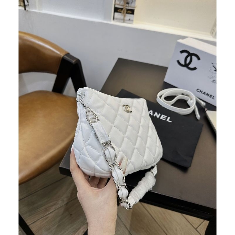 Túi kẹp nách dáng bầu hobo quai xích logo xanh jean siêu đẹp 20cm