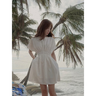 Hebe Dress form ngắn