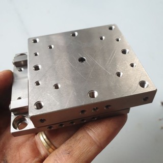 bộ trượt thép trắng 1 trục 60x60 mm chế hàn, gọt cell pin 18650