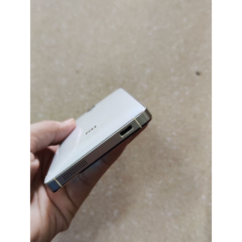 Điện thoại Xiaomi Mi4 - RAM 2GB- White