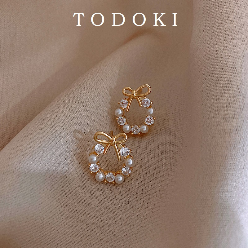 Khuyên tai vòng nơ đính ngọc trai nhân tạo dáng xinh xắn TODOKI T049
