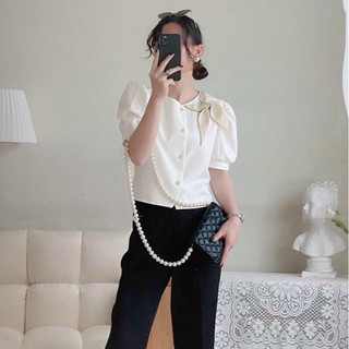 Áo crop đính hoa lệch vai