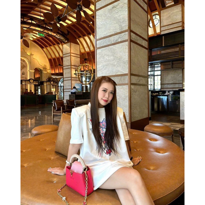 Túi Lv Capucines Mini Hot