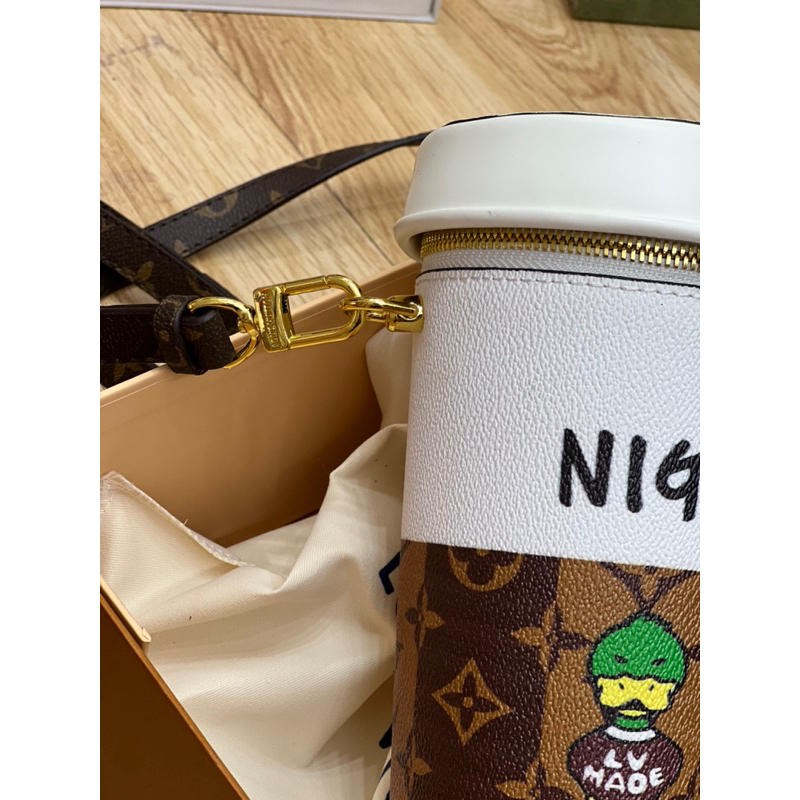 Túi đeo chéo cốc LV🔥