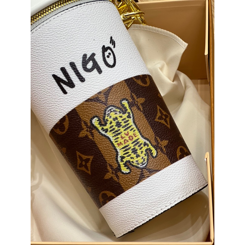 Túi đeo chéo cốc LV🔥