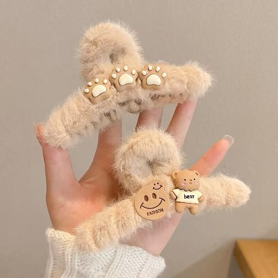 Kẹp cào tóc gắn lông cho nữ, kẹp cá mập đính hình gấu chân mèo màu nâu dễ thương