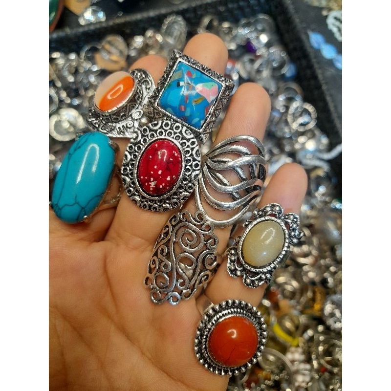 Nhẫn thời trang đá thiên nhiên,  nhân tạo vv