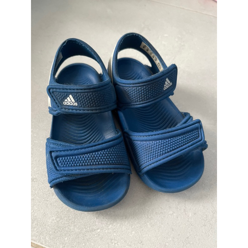 SANDAL BÉ TRAI ADIDAS AUTH size 23