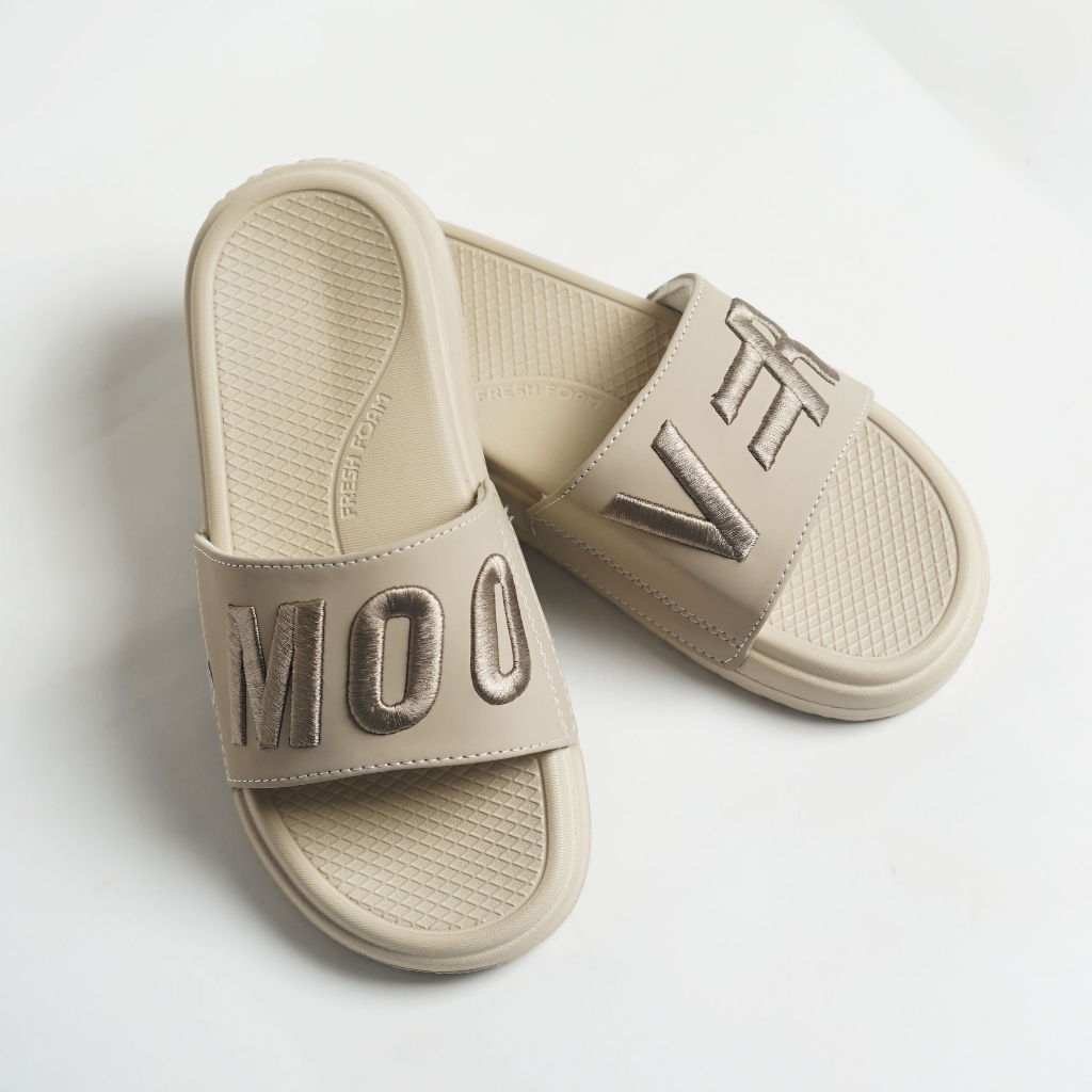 Dép quai ngang logo thêu 3d MOOVER dép unisex slipper cá tính đế cao 4cm êm chân chống thấm nước