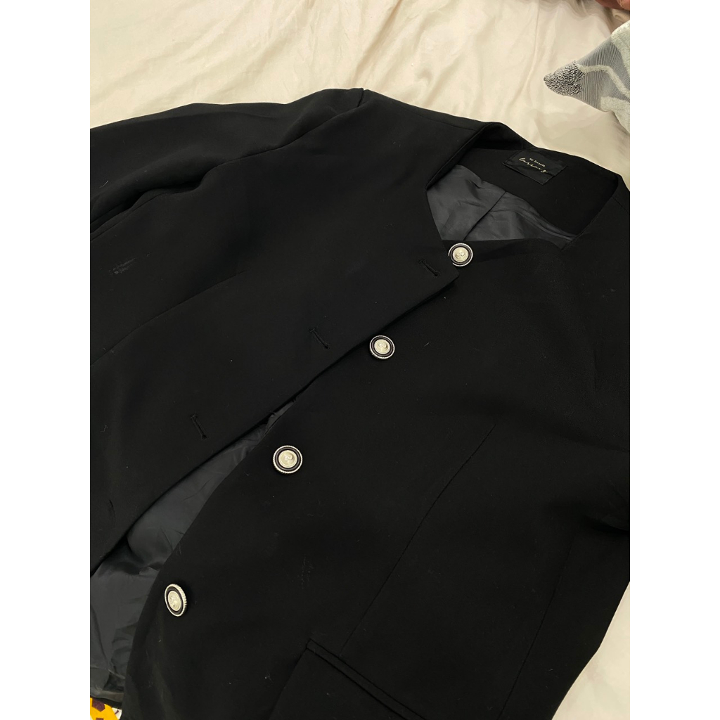 Áo khoác vest blazer màu đen dáng rộng phong cách Hàn Quốc