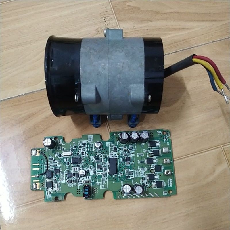Bộ Quạt hp NIDEC 12V 16.5A