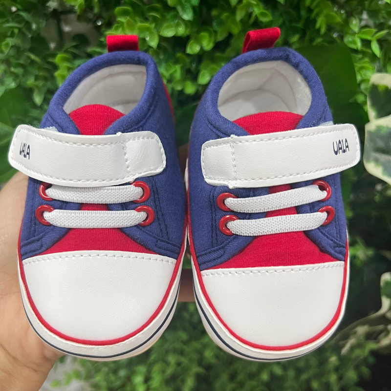 Giày tập đi cho bé UalaRogo mẫu mới siêu xinh