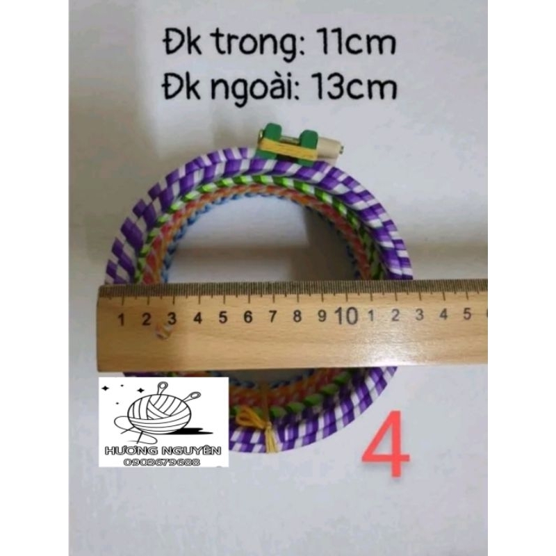 Khung thêu nhựa   bằng nhựa quấn len có hình tròn đủ kích cỡ