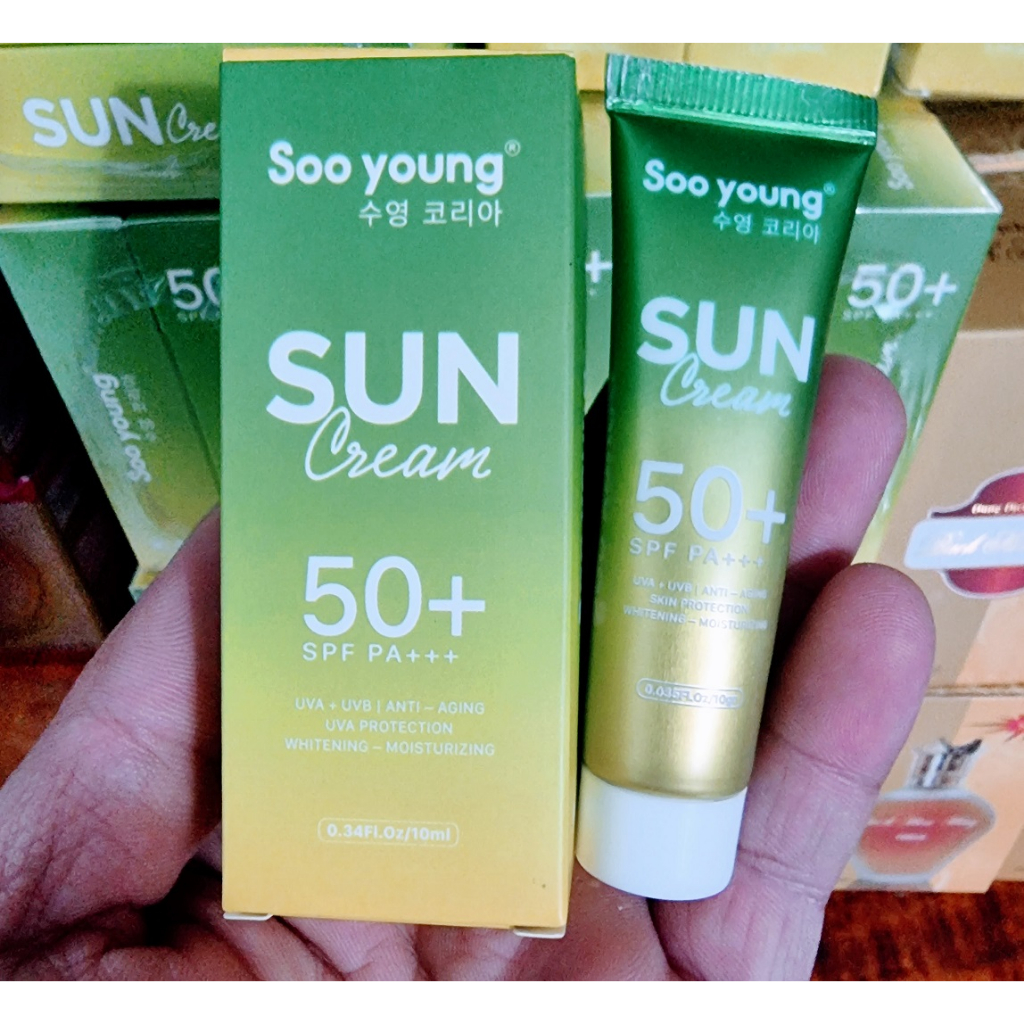 Kem Chống Nắng Soo Young mới 50ml tặng kèm rửa mặt lục tảo