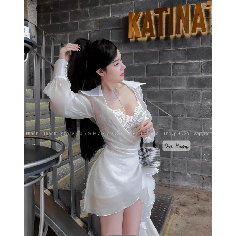 Váy kèm áo bra ren