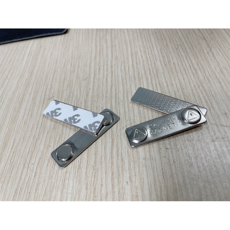 Nam châm cài áo 2 nút dài KT 45x13mm-nam châm khuy áo -nam châm thẻ tên