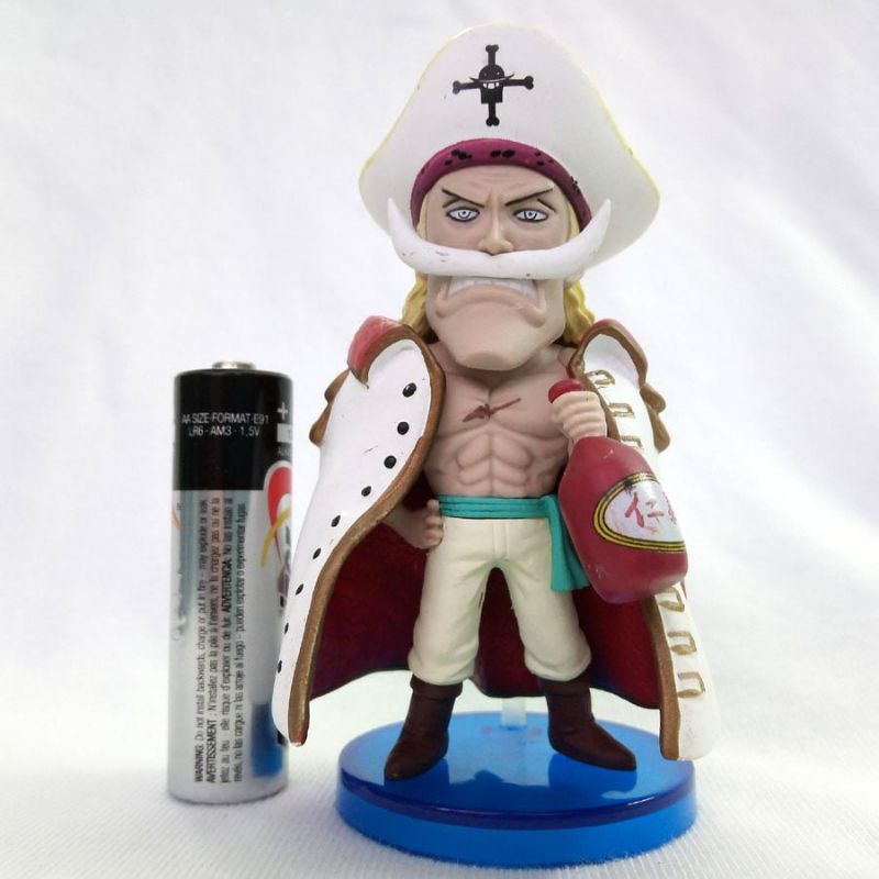 Mô hình One Piece - Bố già Râu Trắng WCF chính hãng
