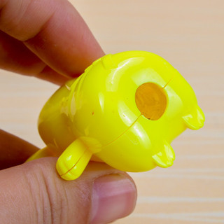 Chuốt bút chì vàng hình Pikachu
