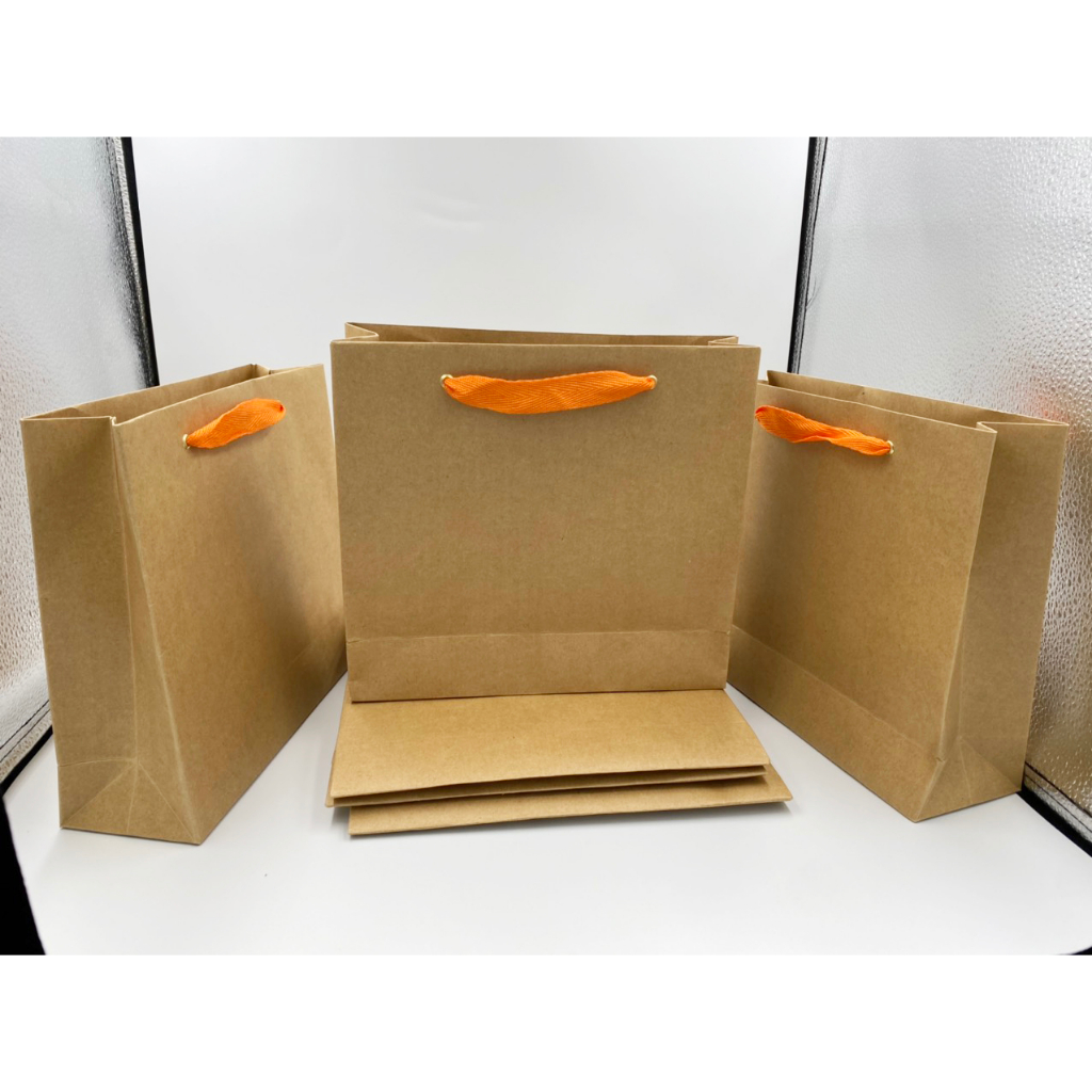 Túi giấy kraft nâu có quai, giấy dày, cứng cáp, sang trọng siêu rẻ siêu bền - Size 24x8x22cm