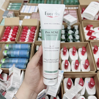 Sữa rửa mặt Eucerin Pro Acne Cleansing Foam dành cho da mụn 150g