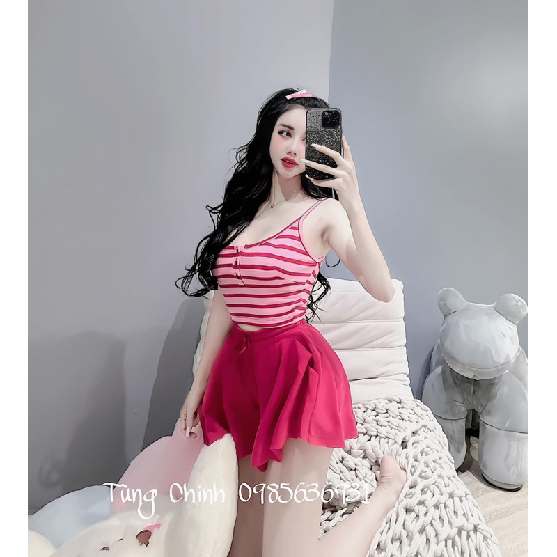 Sét bộ áo 2 dây sọc cài nút croptop phối quần đùi ống rộng cực xinh , chất thun gân mềm mịn