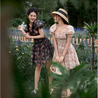 Đầm thiết kế Hoa Nhí Cổ Vuông Bèo Xếp Li, chất liệu mềm mát, hoạ tiết trẻ trung nữ tính JM Dress Design 1S19.2203OG